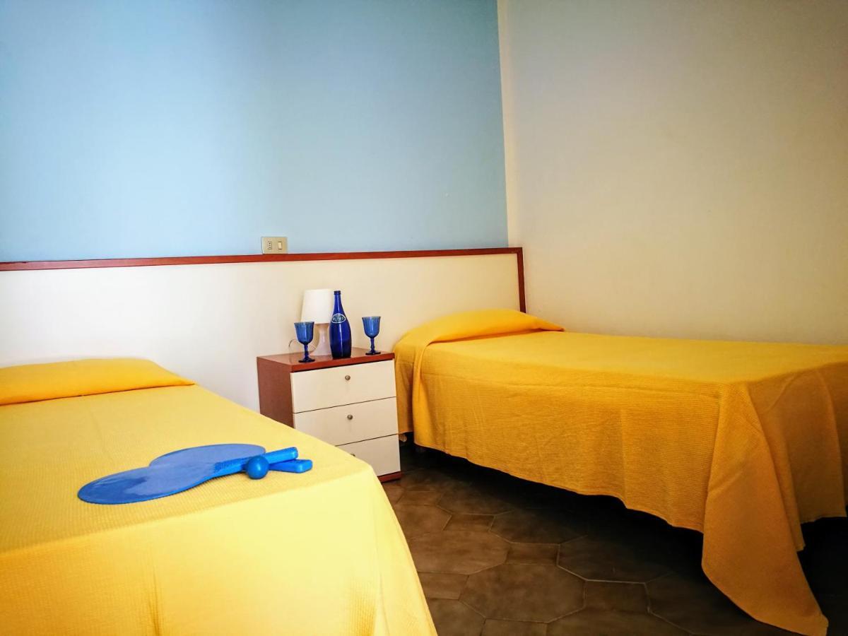 Camping Villaggio Santa Maria Di Leuca Ґальяно-дель-Капо Екстер'єр фото
